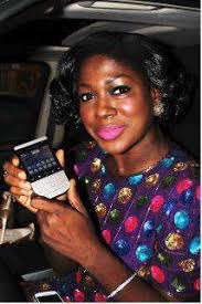 Susan Peters Flaunts New Blackberry Porsche Phone