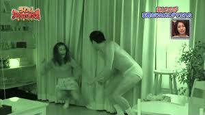 岡田結実の隠してもエッチにパンチラ ２２０９２２ - エッチすぎるぐらぞうチャンネル