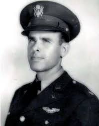 Photos Portraits of Pilots wearing WWI Wings