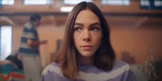 Tras 18 años de encarcelamiento injusto, alex guzmán es liberado con el plan perfecto para descubrir quién mató a su hermana sara y por qué la. Who Killed Sara Season 2 Premiere Date Cast And 4 Quick Things We Know About The Netflix Series Cinemablend