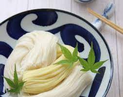 ひと手間で差がつく そうめんの美しい盛り付けのコツ たべぷろ そうめん 盛り付け そうめん 盛り付け