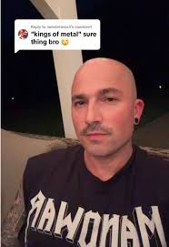 Heavy Metal Music Chords and Covers for Guitar Enthusiasts