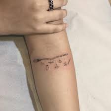 Minimalist Harry Potter Tattoos Tiny Ink Inspired By Books Movies Tattoos Harry Potter Tattoos Harry Potter Tattoo Small