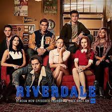 Click pentru a urmari riverdale la o calitate superioara doar pe acest website! Riverdale En Espanol Imaginen El Final De Riverdale Asi Jughead Despierta En El Hospital Fp Esta Recostado En Los Pies De Su Hijo Junto A Jelly Jughead Les Dice Estoy Bien