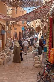 Les Souks Du Maroc Street Arab Culture Cool Places To Visit