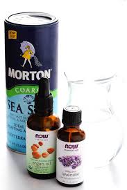Adding texture, conditioner and volume without the chemicals and expense is always a good thing. Diy Sea Salt Texturizing Hair Spray Gimme Some Oven