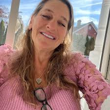 What city/town should the next @BedBathBeyond open? Be specific. $1000 gift  card to the first one to pick what we pick and announce and 100 hundred to  the next 99 who also