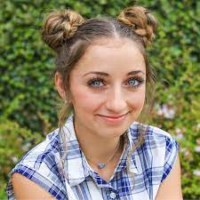 Just don't be afraid of experiments and try different ideas from easy curly hairstyles to easy pin up hairstyles. Easy Back To School Hairstyles Do It Yourself Cute Girls Hairstyles
