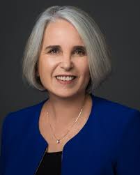 Tracie Cramer's Instagram, Twitter & Facebook