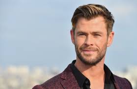 Age of ultron, doctor strange, thor: Chris Hemsworth Reveals He Was Running Out Of Money Before Landing Thor Role Complex