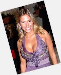 Por onde passa, a paulistana luisa mell é abordada pelos amantes e defensores dos animais. Luisa Mell S Birthday Celebration Happybday To