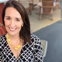 Robin Reck's Instagram, Twitter & Facebook