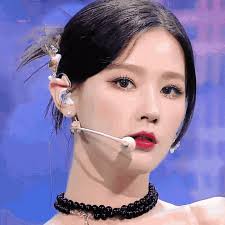 Search, discover and share your favorite lonely gifs. Miyeon Miyeon Gidle Gif Miyeon Miyeon Gidle Cho Miyeon Discover Share Gifs
