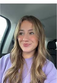 Brooke Higdon's Instagram, Twitter & Facebook