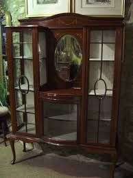 Pin By Marina Ferlini On Furniture Antique China Cabinets Antique Furniture Antique Display Cabinets