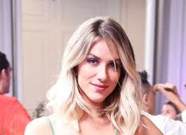 Aposte num make bafônico sem exageros para as festas de fim de ano