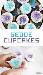 These Geode Cupcakes Are Beautiful And So Much Fun To Make All You Need Is Some Rock Candy And These Tricks To Make These Rock Cake Geology Cake Savoury Cake