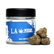 Reddish tufts of pistils emerge from behind the nicely trimmed leaflets. Order Online Blue Bacio Cookies Kushfly Marijuana Delivery Los Angeles
