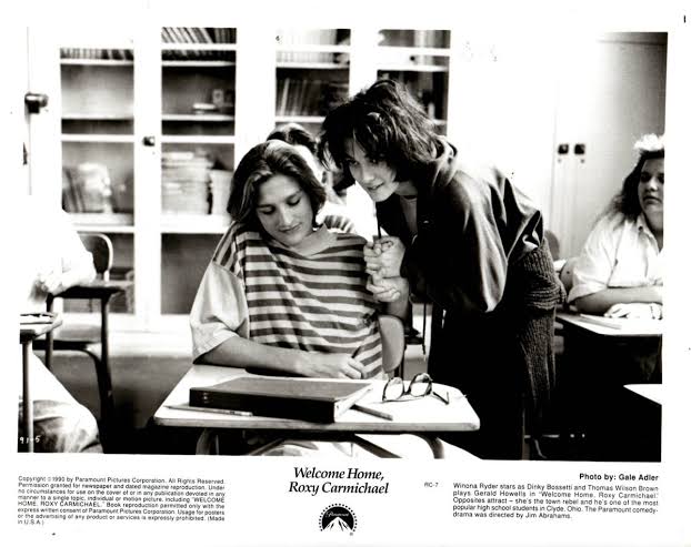 1990 PARAMOUNT PICTURES - WELCOME HOME, ROXY CARMICHAEL - MOVIE PROMO PHOTO
