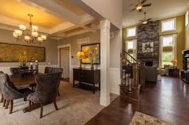 Dining room paint ideas with chair rail great photo for free. 10 Rooms With Show Stopping Chair Rail