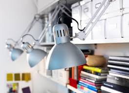How To Use A Desk Lamp To Shoot Studio Quality Portrait Photos Digital Trends Lamp Ikea Lamp Work Lamp