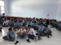 Profil sekolah sehat dari sman 15 bandung yang mewakili jawa barat dalam lomba sekolah sehat tingkat nasional tahun 2012. Siswa Siswi Sma Negeri 1 Balaesang Menggunakan Sabu Sabu Karena Ajakan Teman Dari Luar Sekolah