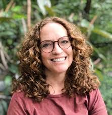 Rebecca Dougan's Instagram, Twitter & Facebook