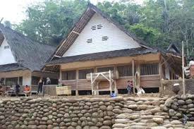 Untuk kedepan akan kami lakukan. Rumah Adat Sunda Nama Keunikan Gambar