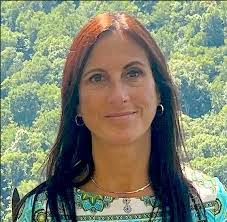 Marisa Landon's Instagram, Twitter & Facebook