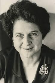 Elsa Joubert: Klein van figuur, maar 'n groot intellek