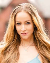 Shari Malone's Instagram, Twitter & Facebook