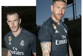 Get ready for game day with officially licensed real madrid jerseys, uniforms and more for sale for men, women and youth at the ultimate sports store. Real Madrid Kit 201819
