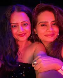 Not all women want material things; some just want their twin spirit to chase  beach sunsets with, laugh until their stomachs hurt, explore hidden coves,  collect seashells, sip cocktails by the waves,