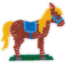 Bügelperlen vorlagen von einem pferd zum herunterladen und ausdrucken. Hama Midi 250 281 0028178281892 Bugelperlen Stiftplatten Pferde Hama Bugelperlen Ab 5 Jahren