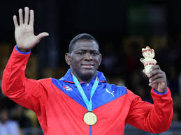 La campeona olímpica paula pareto gana el oro en el campeonato panamericano de guadalajara. El Luchador Cubano Mijain Lopez Hace Historia Con Su Quinto Oro En Unos Juegos Panamericanos