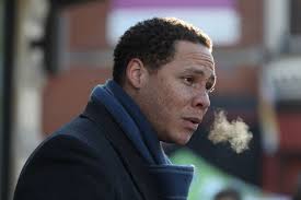 Legal weed in Illinois: The first day of recreational marijuana sales  features long lines, some glitches — and mostly happy customers