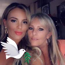 I enjoy the business, I like what I'm doing.” #ElvisPresley #Icon #Fame  #Music #Fun #Star