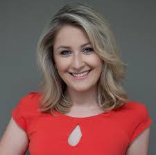 Renee Welsh's Instagram, Twitter & Facebook