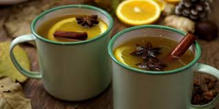 Gluhwein Wird Langsam Etwas Langweilig Fur Alle Gin Liebhaber Gibts Eine Tolle Alternative Gluh Gin Zutaten 1l Naturtruber Apfe Rezepte Gin Rezepte Genuss