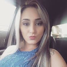 Carla Alcaide's Instagram, Twitter & Facebook