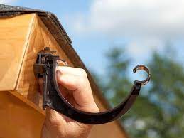 epingle sur plastic guttering brown