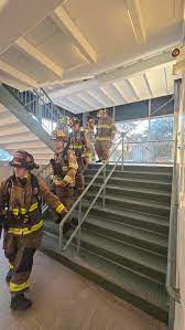 Tonight at the gym, I saw something truly inspiring! A firefighter, fully  geared up with his mask and oxygen tank, was tackling the stair-climber.  After about half an hour, he finished his
