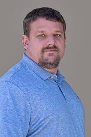 Please welcome to our staff, Wes Aylett, FNP-C. He is a native of Ashdown  and lives with his family in Ashdown. He received his Bachelor of Science  in Nursing and Master of