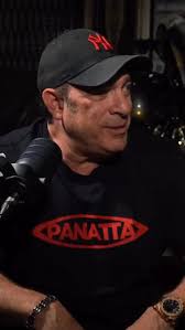 Bob talking about Big Louie @ifbbprobobchick @reallouferrigno