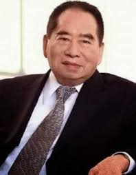 What is the real Chinese name of the PeChon family from Fujian China?