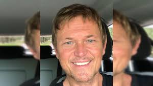 Check spelling or type a new query. Jorge Taiana Novio De Claudia Villafane Confeso Que Quiere Ir A Corte Y Confeccion