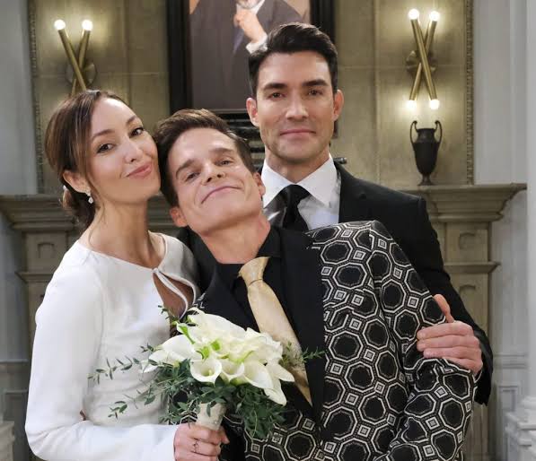 DAYS Emily O'Brien Talks Gwen's Summer Return and Reteaming with Greg Rikaart - Michael Fairman TV