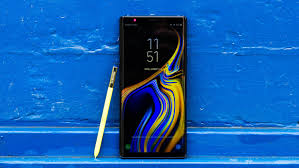 The samsung galaxy note 9 features a 6.4 display, 12 + 12mp back camera, 8mp front camera, and a 4000mah battery capacity. Samsung Galaxy Note 9 Review Note 9 Could Still Reel You In After The Note 10 Launch Cnet