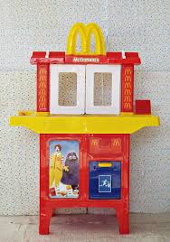 Pretend play fun with toy kitchens and toy cooking sets! Mcdonald S Drive Thru Center Toy Cars For Kids Playset Lego Room