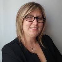 Jennifer Paquet's Instagram, Twitter & Facebook